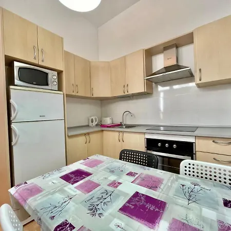 Brisas Apartment *